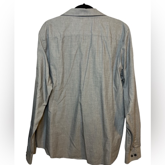 Calvin Klein | Men’s Gray Long Sleeve Roll Tab Button Down Size XL - Picture 6 of 6